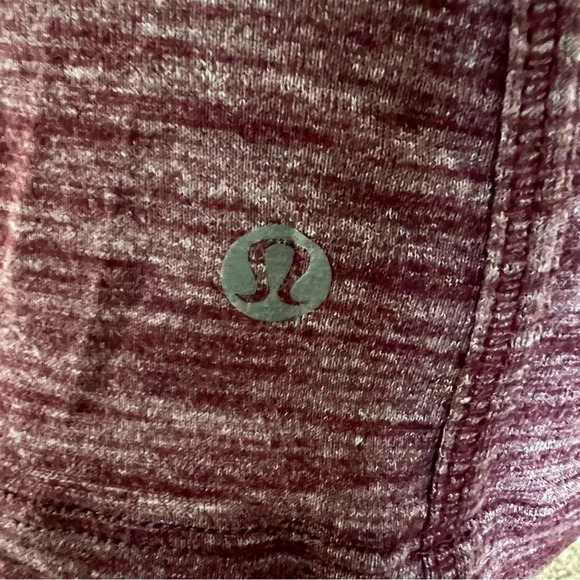 Lululemon go everywhere twist back tank 17888 - Picture 8 of 8